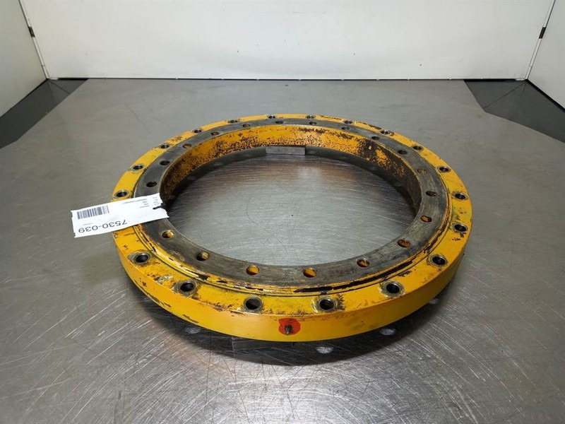 Ahlmann AZ6-4197762A-Slewing ring/Drehkranz/Draaikrans - Çerçeve/ Şasi - İş makinaları: fotoğraf 2 Ahlmann AZ6-4197762A-Slewing ring/Drehkranz/Draaikrans - Çerçeve/ Şasi - İş makinaları: fotoğraf 2