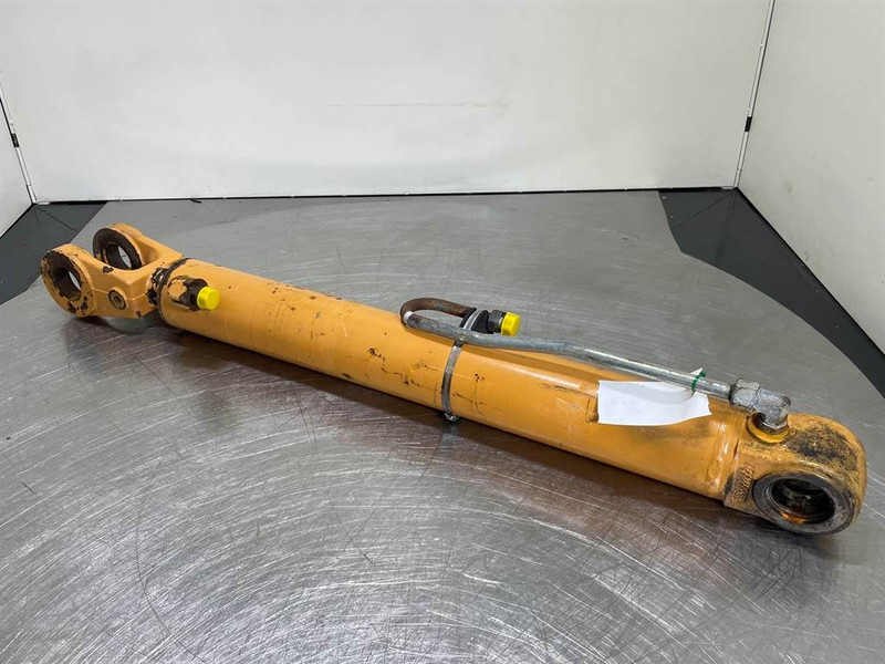 Case 521F - Lifting cylinder/Hubzylinder/Hefcilinder - Hidrolik - İş makinaları: fotoğraf 2 Case 521F - Lifting cylinder/Hubzylinder/Hefcilinder - Hidrolik - İş makinaları: fotoğraf 2