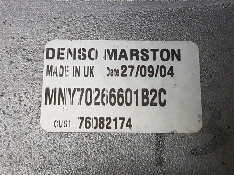 Case 621D-Denso MNY70266601B2C-Airco condenser/koeler - Çerçeve/ Şasi - İş makinaları: fotoğraf 4 Case 621D-Denso MNY70266601B2C-Airco condenser/koeler - Çerçeve/ Şasi - İş makinaları: fotoğraf 4