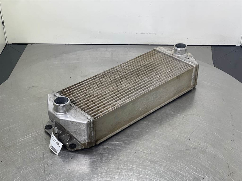 Cat 924G-185-1017-Cooler/Kühler/Koeler - Motor - İş makinaları: fotoğraf 1 Cat 924G-185-1017-Cooler/Kühler/Koeler - Motor - İş makinaları: fotoğraf 1