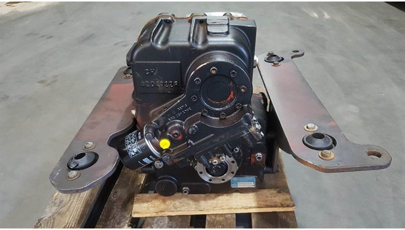 DANA Spicer 354 / 246 - Ahlmann AZ 150 - Transmiss - Şanzıman ve yedek parça - İş makinaları: fotoğraf 1 DANA Spicer 354 / 246 - Ahlmann AZ 150 - Transmiss - Şanzıman ve yedek parça - İş makinaları: fotoğraf 1