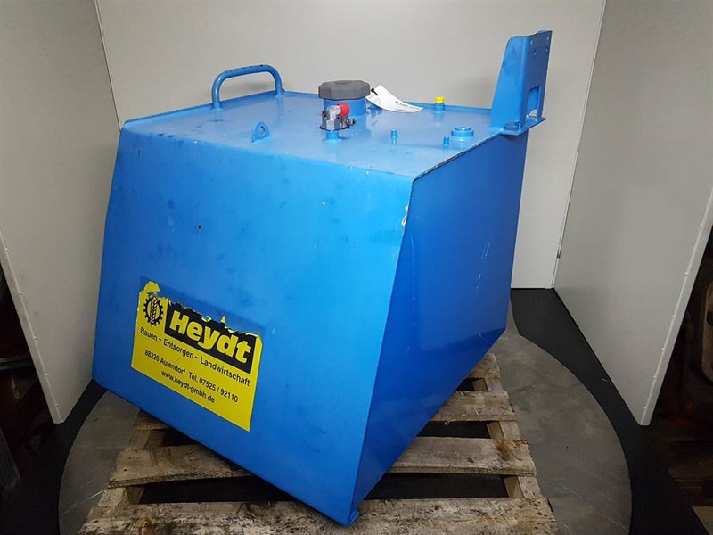 Fuchs MHL320-Terex 6732014000-Fuel tank/Kraftstofftank - Çerçeve/ Şasi - İş makinaları: fotoğraf 4 Fuchs MHL320-Terex 6732014000-Fuel tank/Kraftstofftank - Çerçeve/ Şasi - İş makinaları: fotoğraf 4