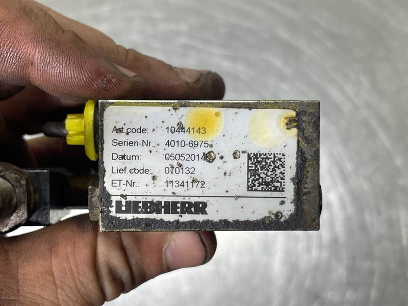 Liebherr L524-10444143 / 11341172-Lubricating system - Çerçeve/ Şasi - İş makinaları: fotoğraf 5 Liebherr L524-10444143 / 11341172-Lubricating system - Çerçeve/ Şasi - İş makinaları: fotoğraf 5