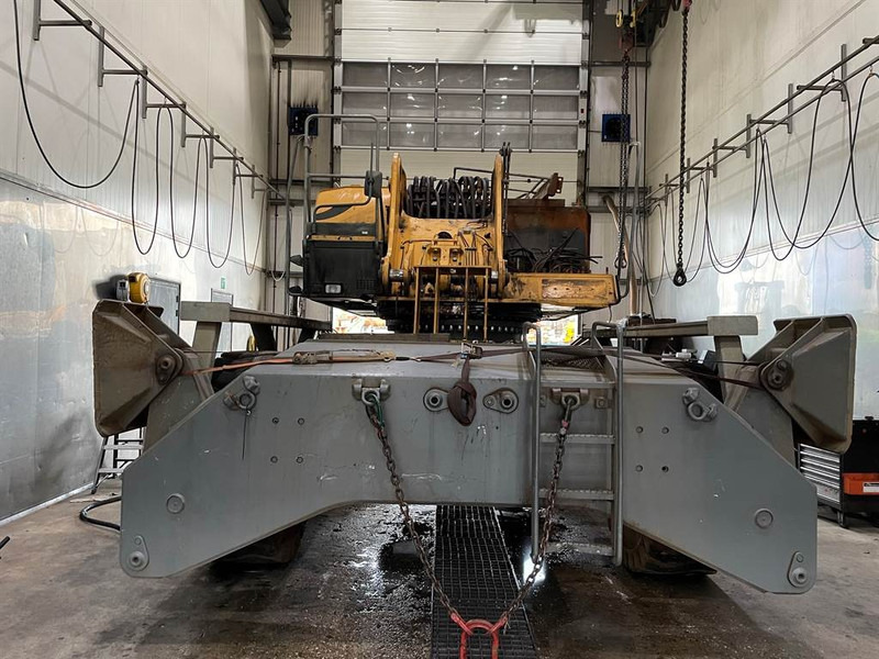 Liebherr LH 80 - (For parts) - Elleçleme makinesi: fotoğraf 3 Liebherr LH 80 - (For parts) - Elleçleme makinesi: fotoğraf 3