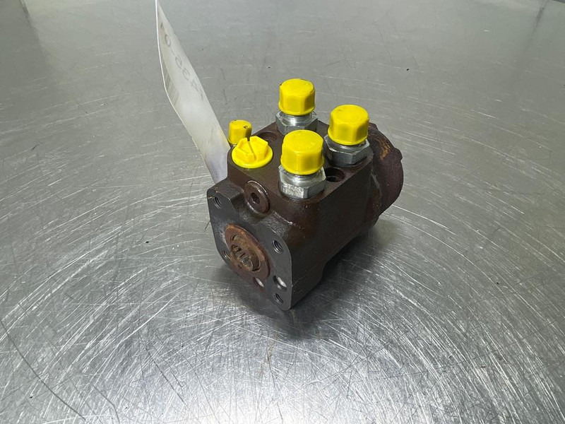 MAGNI RTH5.30-Danfoss OSPF200LS-Steering unit/Orbitrol - Hidrolik - İş makinaları: fotoğraf 1 MAGNI RTH5.30-Danfoss OSPF200LS-Steering unit/Orbitrol - Hidrolik - İş makinaları: fotoğraf 1