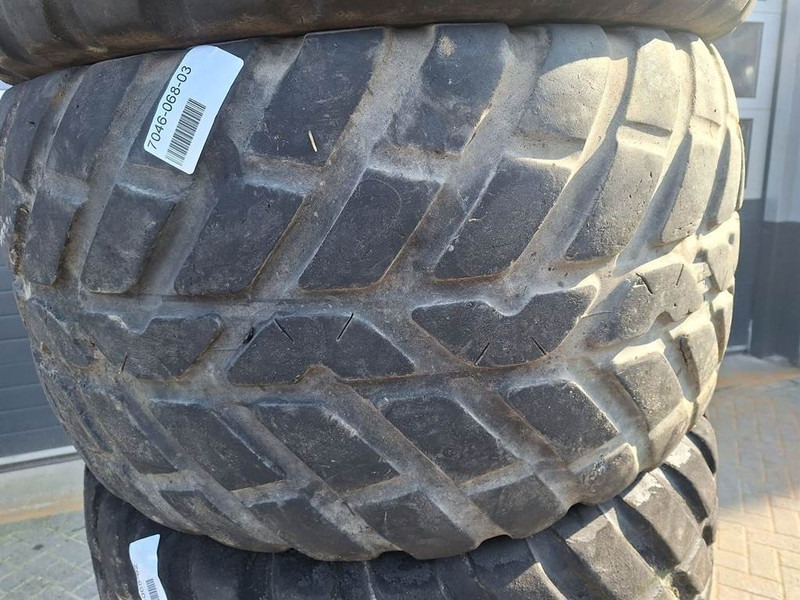Mecalac 12MTX-Nokian 560/45R22.5-Tire/Reifen/Band - Lastikler ve jantlar - İş makinaları: fotoğraf 2 Mecalac 12MTX-Nokian 560/45R22.5-Tire/Reifen/Band - Lastikler ve jantlar - İş makinaları: fotoğraf 2