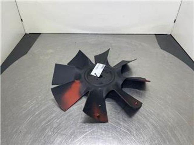 New Holland W110C-87700024-Fan/Lüfterrad/Koelvin - Motor - İş makinaları: fotoğraf 1 New Holland W110C-87700024-Fan/Lüfterrad/Koelvin - Motor - İş makinaları: fotoğraf 1
