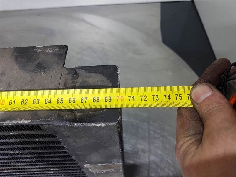 Nissens 170403300 - Oil Cooler/Kühler/Koeler - Motor ve yedek parça - İş makinaları: fotoğraf 5 Nissens 170403300 - Oil Cooler/Kühler/Koeler - Motor ve yedek parça - İş makinaları: fotoğraf 5