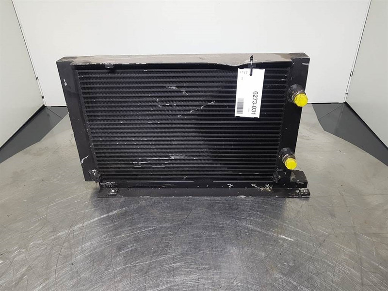 Nissens 170403300 - Oil Cooler/Kühler/Koeler - Motor ve yedek parça - İş makinaları: fotoğraf 1 Nissens 170403300 - Oil Cooler/Kühler/Koeler - Motor ve yedek parça - İş makinaları: fotoğraf 1