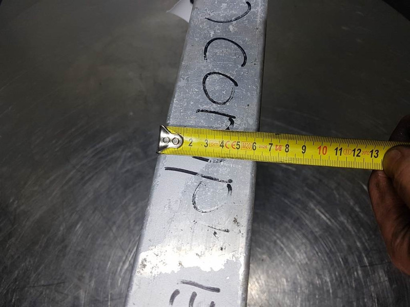 Nissens - Oil cooler/Ölkühler/Oliekoeler - Hidrolik - İş makinaları: fotoğraf 5 Nissens - Oil cooler/Ölkühler/Oliekoeler - Hidrolik - İş makinaları: fotoğraf 5