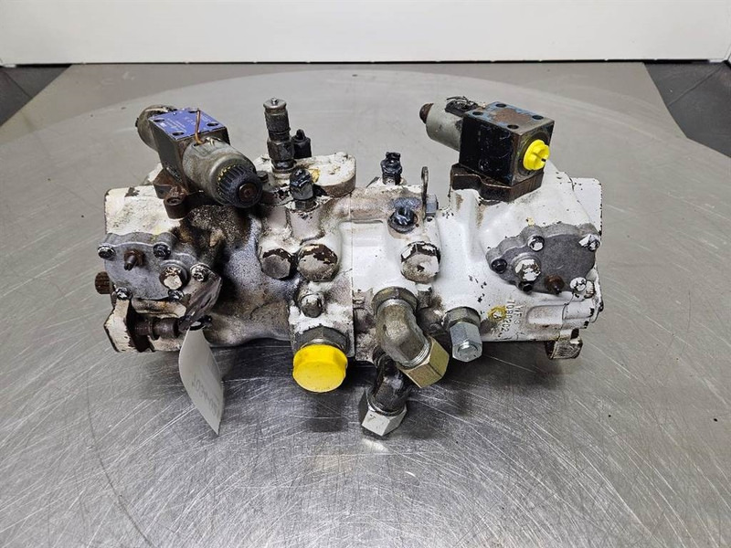 Sauer Sundstrand -7090202-Tandem pump/Fahrpumpe/Ri - Hidrolik - İş makinaları: fotoğraf 1 Sauer Sundstrand -7090202-Tandem pump/Fahrpumpe/Ri - Hidrolik - İş makinaları: fotoğraf 1