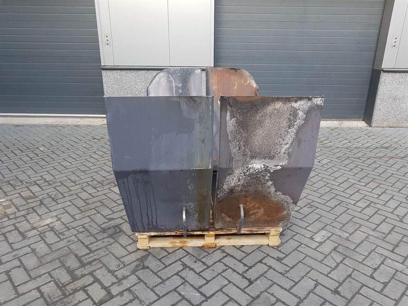 Terex TL260-0457006031-Mud guard/Kotfluegel/Spatbord - Kanat - İş makinaları: fotoğraf 2 Terex TL260-0457006031-Mud guard/Kotfluegel/Spatbord - Kanat - İş makinaları: fotoğraf 2