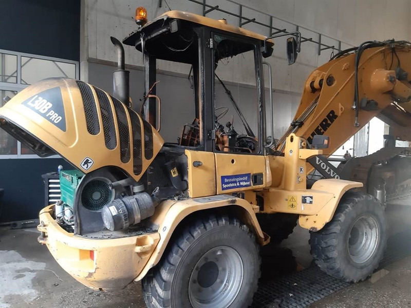 Volvo L 30 B-Z / SX (For parts) - Tekerlekli yükleyici: fotoğraf 5 Volvo L 30 B-Z / SX (For parts) - Tekerlekli yükleyici: fotoğraf 5