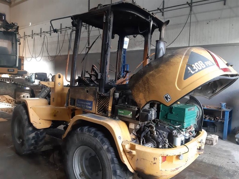 Volvo L 30 B-Z / SX (For parts) - Tekerlekli yükleyici: fotoğraf 3 Volvo L 30 B-Z / SX (For parts) - Tekerlekli yükleyici: fotoğraf 3