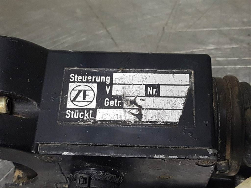 Werklust WG35B-ZF-Steer col switch/Lenkstockschalter - Elektrik sistemi - İş makinaları: fotoğraf 4 Werklust WG35B-ZF-Steer col switch/Lenkstockschalter - Elektrik sistemi - İş makinaları: fotoğraf 4