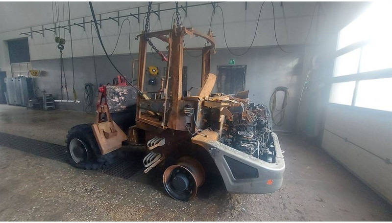 Yanmar V70 Speeder - (For parts) - Tekerlekli yükleyici: fotoğraf 4 Yanmar V70 Speeder - (For parts) - Tekerlekli yükleyici: fotoğraf 4