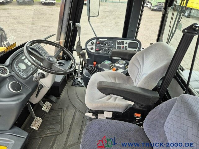 JCB Fastrac HMV 3230 2 Zapfwellen + Frontheber Stoll - Traktör: fotoğraf 4 JCB Fastrac HMV 3230 2 Zapfwellen + Frontheber Stoll - Traktör: fotoğraf 4