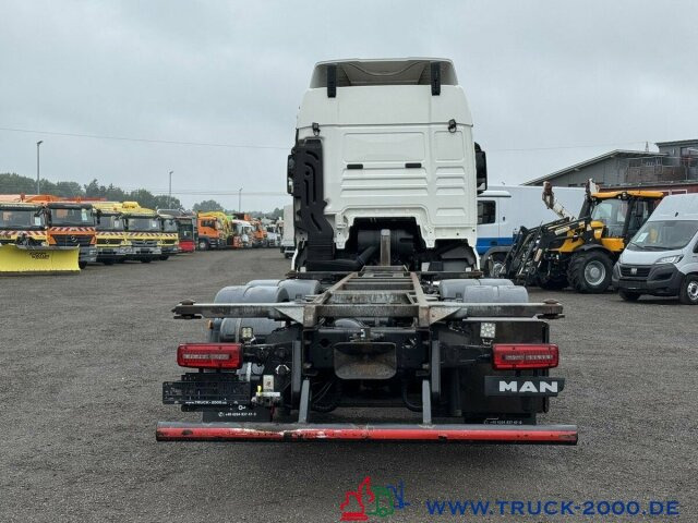 MAN TGX 26.500 XLX Haus Bett hydr Hub Multi Wechsler - Konteynır taşıyıcı/ Yedek karoser kamyon: fotoğraf 2 MAN TGX 26.500 XLX Haus Bett hydr Hub Multi Wechsler - Konteynır taşıyıcı/ Yedek karoser kamyon: fotoğraf 2