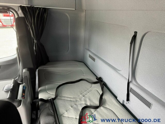 Mercedes-Benz Atego 1227 Big Space Großes Haus 7,2m Pritsche - Sal/ Açık kasa kamyon: fotoğraf 3 Mercedes-Benz Atego 1227 Big Space Großes Haus 7,2m Pritsche - Sal/ Açık kasa kamyon: fotoğraf 3