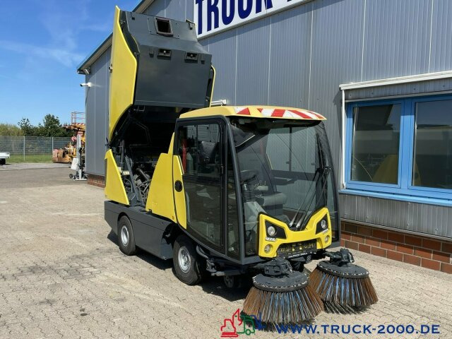 Schmidt Johnston Bucher Sweeper CX 201 Kehren + Sprühen Klima - Yol süpürme aracı: fotoğraf 4 Schmidt Johnston Bucher Sweeper CX 201 Kehren + Sprühen Klima - Yol süpürme aracı: fotoğraf 4
