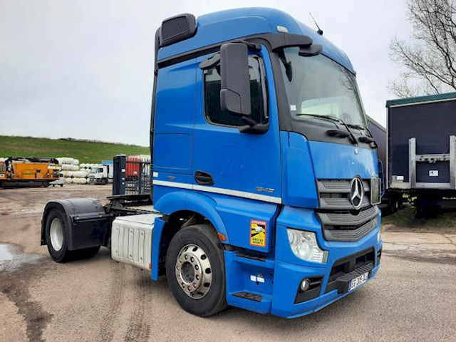 Mercedes-Benz ACTROS 1843 - Çekici: fotoğraf 3 Mercedes-Benz ACTROS 1843 - Çekici: fotoğraf 3