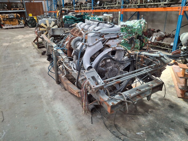 MAN D2566 MKF/280 - Motor: fotoğraf 3 MAN D2566 MKF/280 - Motor: fotoğraf 3