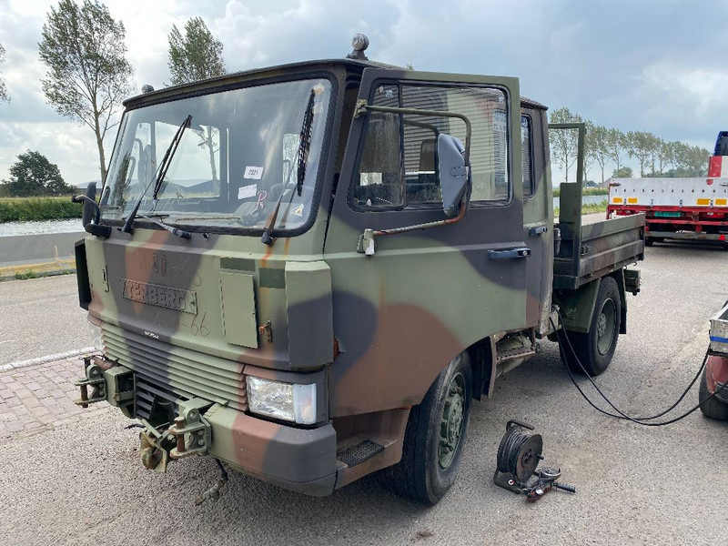 Terberg F750 4x4 - Kapalı kasa kamyon: fotoğraf 2 Terberg F750 4x4 - Kapalı kasa kamyon: fotoğraf 2