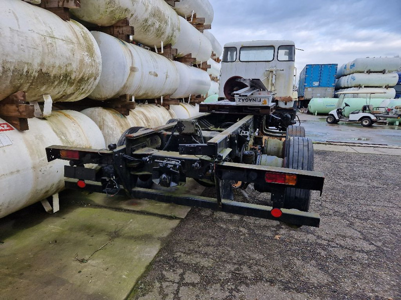 Şasi kamyon Volvo N10 6x6: fotoğraf 10 Şasi kamyon Volvo N10 6x6: fotoğraf 10