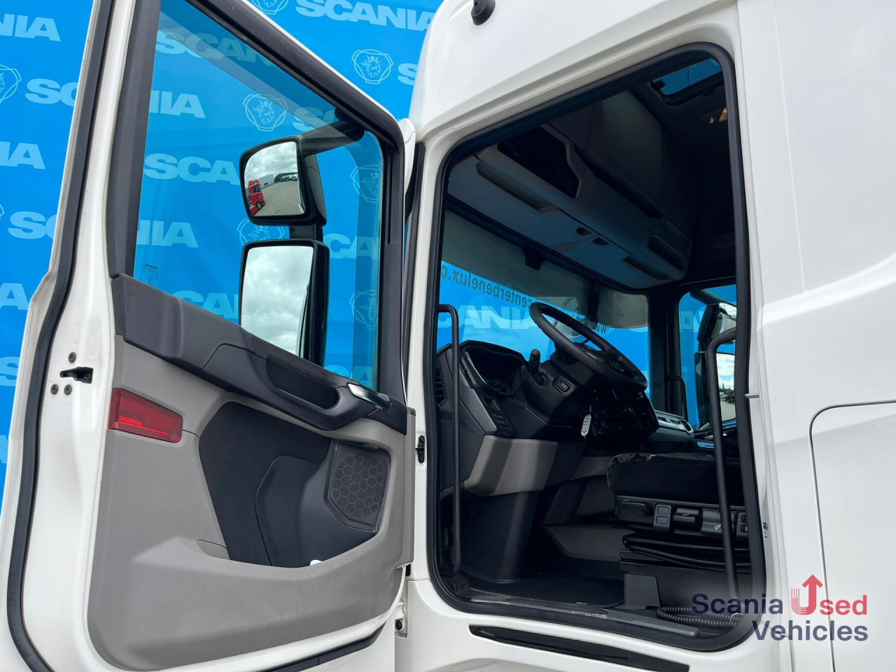 SCANIA R 450 A4x2NA RETARDER DIFF-L SMART2 ACC - Çekici: fotoğraf 2 SCANIA R 450 A4x2NA RETARDER DIFF-L SMART2 ACC - Çekici: fotoğraf 2