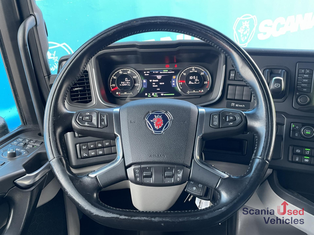 SCANIA R 450 A4x2NA RETARDER LED NAVI PARK AIRCO PTO - Çekici: fotoğraf 3 SCANIA R 450 A4x2NA RETARDER LED NAVI PARK AIRCO PTO - Çekici: fotoğraf 3