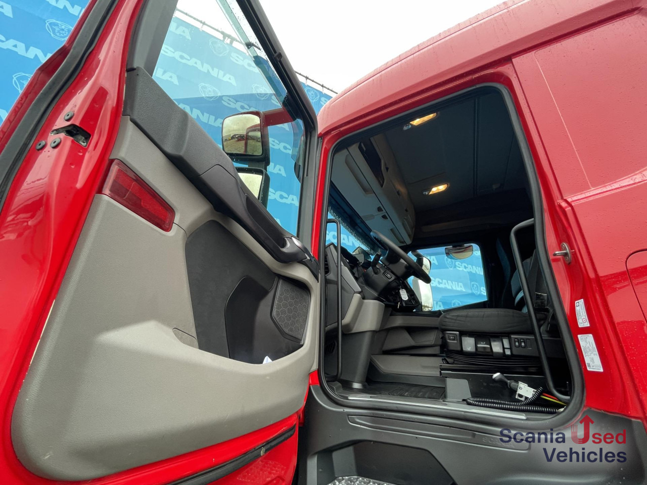 SCANIA R 450 A4x2NB DIFF-L RETARDER FULL AIR HYDRO 8T - Çekici: fotoğraf 3 SCANIA R 450 A4x2NB DIFF-L RETARDER FULL AIR HYDRO 8T - Çekici: fotoğraf 3