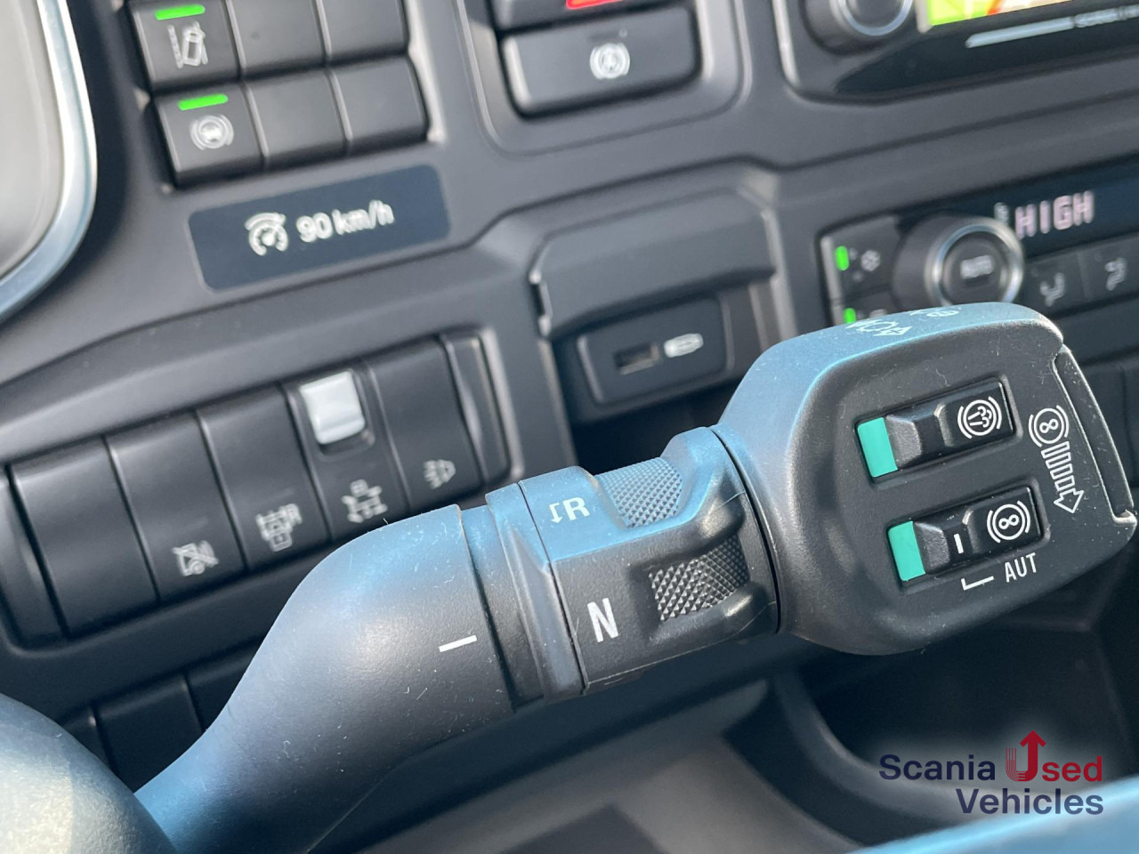 SCANIA R 450 A4x2NB RETARDER DIFF-L FULL AIR LED SMART2 - Çekici: fotoğraf 4 SCANIA R 450 A4x2NB RETARDER DIFF-L FULL AIR LED SMART2 - Çekici: fotoğraf 4