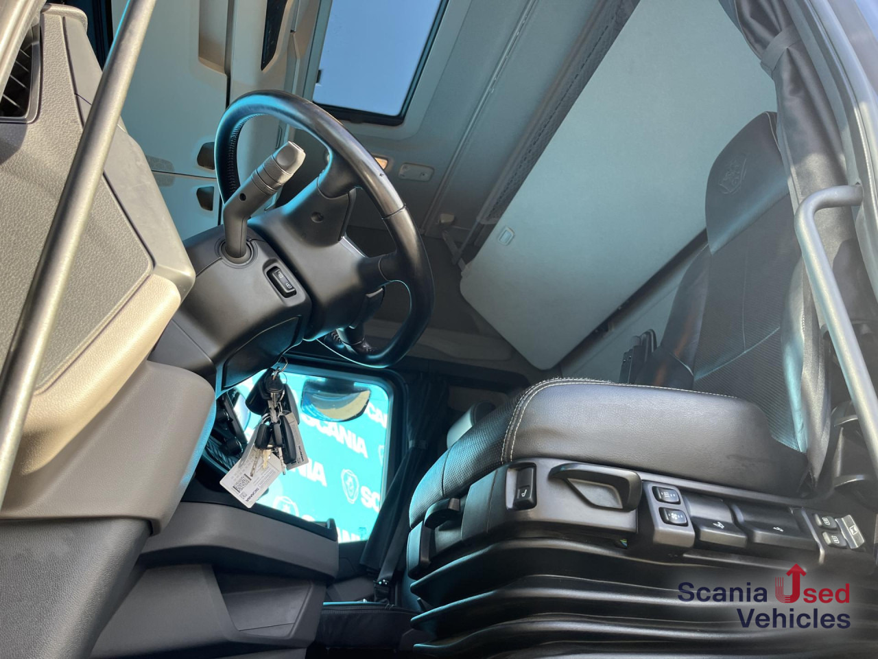 SCANIA S 500 A6x2/4NB DIFF-L RETARDER FULL AIR ACC - Çekici: fotoğraf 4 SCANIA S 500 A6x2/4NB DIFF-L RETARDER FULL AIR ACC - Çekici: fotoğraf 4