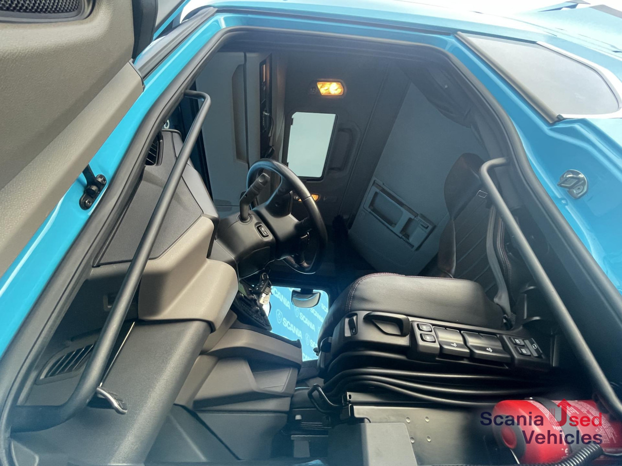 SCANIA S 660 A6x2/4NB V8 RETARDER FULL AIR 8T DIFF-L LED - Çekici: fotoğraf 2 SCANIA S 660 A6x2/4NB V8 RETARDER FULL AIR 8T DIFF-L LED - Çekici: fotoğraf 2