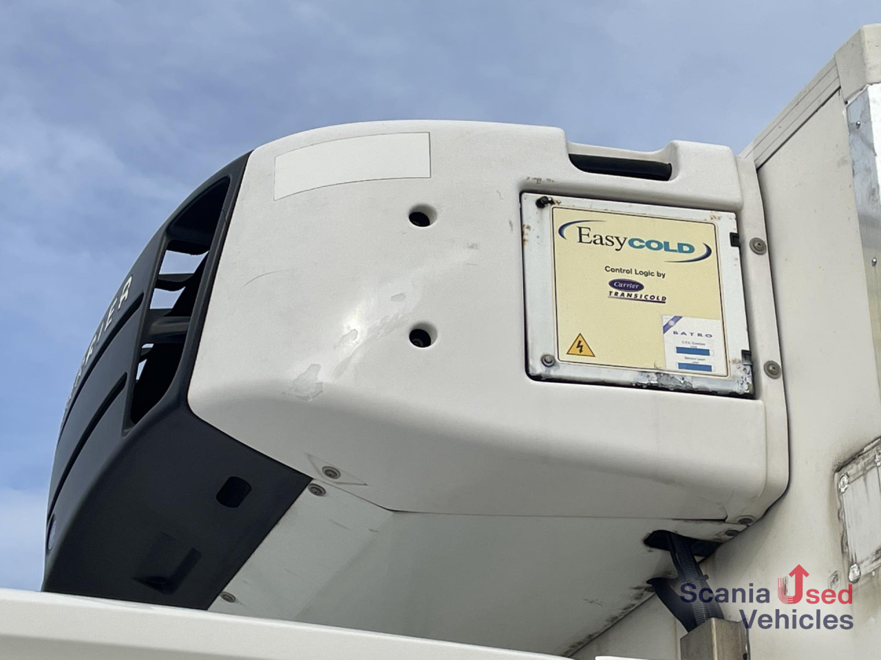 SCANIA P 250 B4x2LA FRIGO -27 TAIL LIFT 1.5T 815X251X244C - Refrijeratör kamyon: fotoğraf 2 SCANIA P 250 B4x2LA FRIGO -27 TAIL LIFT 1.5T 815X251X244C - Refrijeratör kamyon: fotoğraf 2