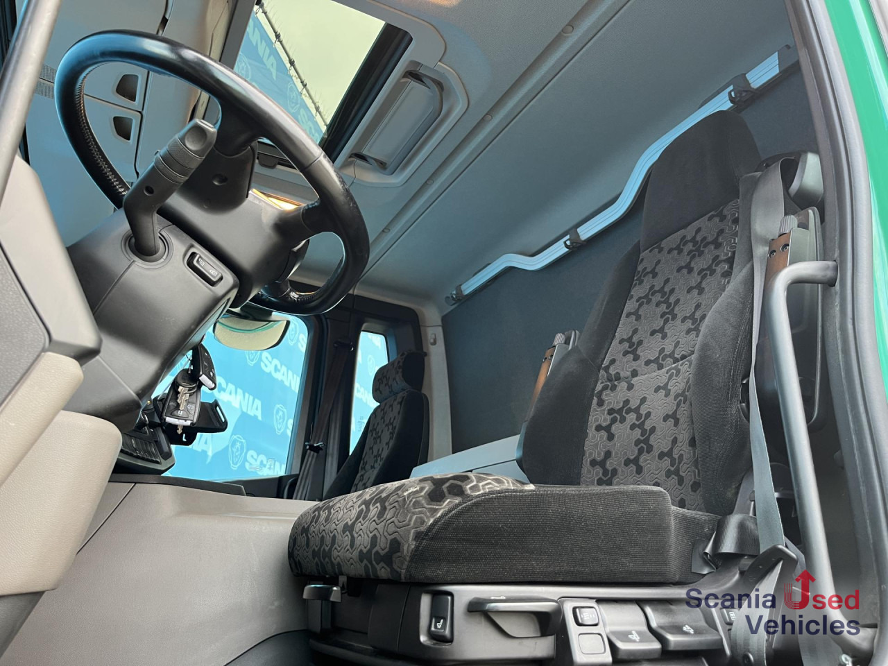 SCANIA P 320 B6x2*4NB RETARDER FULL AIR 8T 7.2x2.5x2.35M - Kapalı kasa kamyon: fotoğraf 2 SCANIA P 320 B6x2*4NB RETARDER FULL AIR 8T 7.2x2.5x2.35M - Kapalı kasa kamyon: fotoğraf 2