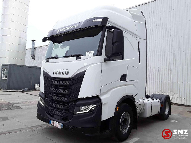 Iveco S-WAY 510 Zf intarder 2 tanks - Çekici: fotoğraf 3 Iveco S-WAY 510 Zf intarder 2 tanks - Çekici: fotoğraf 3