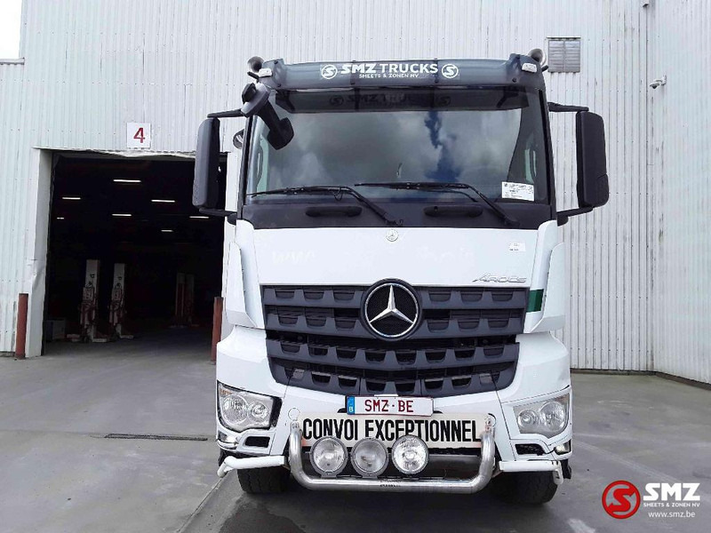 Mercedes-Benz Arocs 3351 lames steel - Çekici: fotoğraf 2 Mercedes-Benz Arocs 3351 lames steel - Çekici: fotoğraf 2