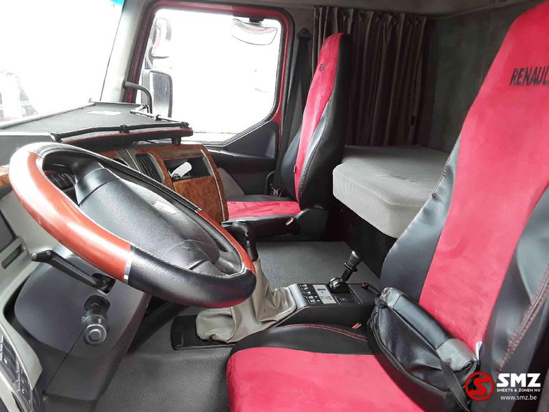 İç mekan fotoğrafi 1: Çekici Renault Premium 440 manual
