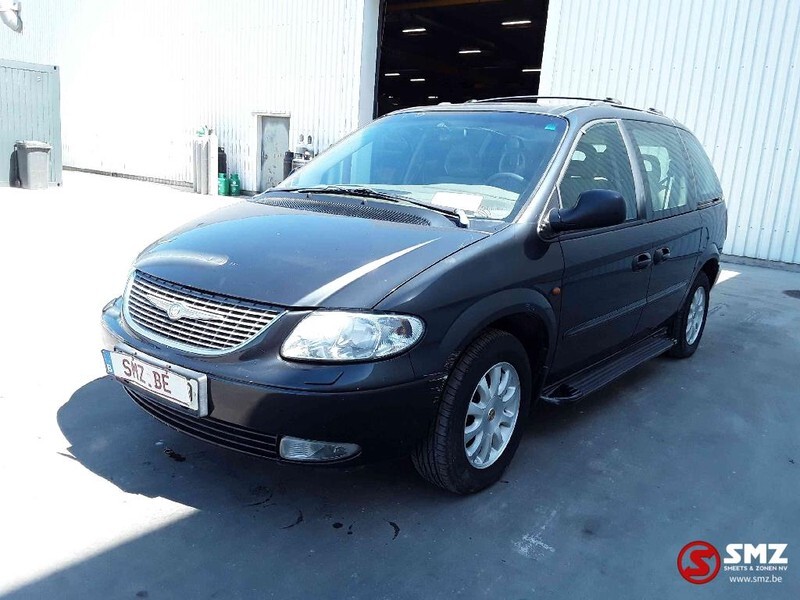 Chrysler Voyager tdi - Binek araba: fotoğraf 3 Chrysler Voyager tdi - Binek araba: fotoğraf 3