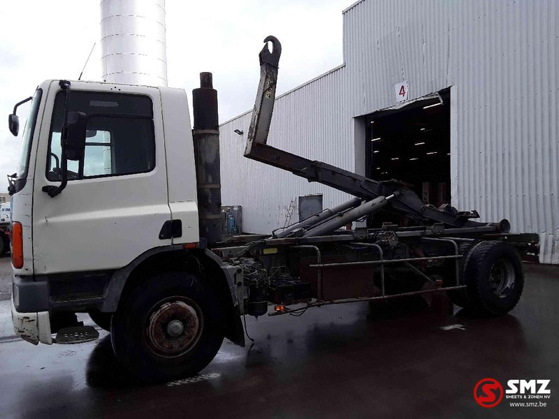 DAF CF 320 lames steel - Konteynır taşıyıcı/ Yedek karoser kamyon: fotoğraf 5 DAF CF 320 lames steel - Konteynır taşıyıcı/ Yedek karoser kamyon: fotoğraf 5
