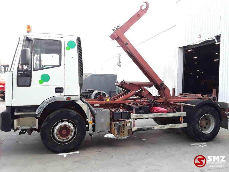 Iveco Eurotrakker 190 E 30 manual pump - Kancalı yükleyici kamyon: fotoğraf 5 Iveco Eurotrakker 190 E 30 manual pump - Kancalı yükleyici kamyon: fotoğraf 5