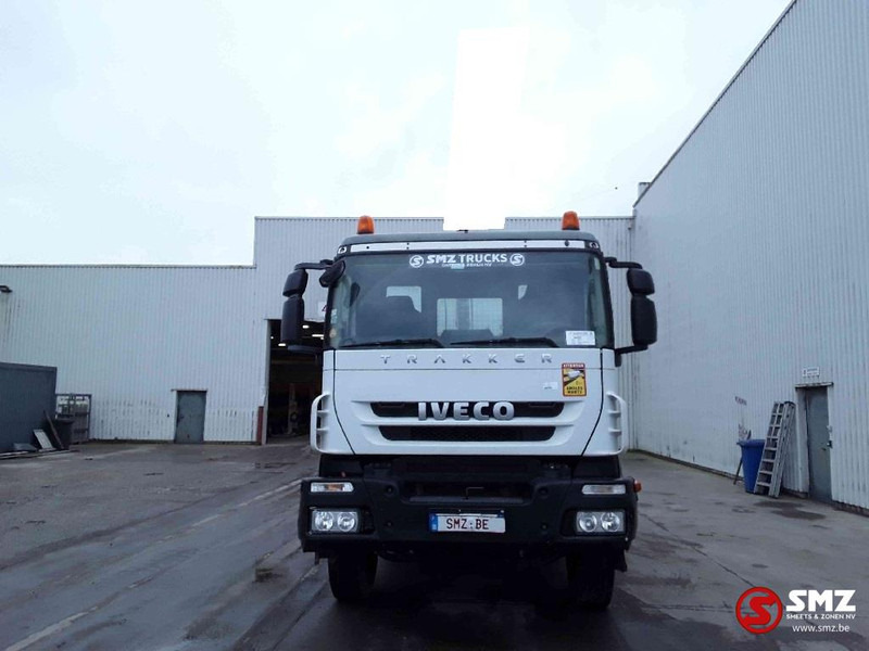 Iveco Trakker 360 6x4 manual chassis - Sal/ Açık kasa kamyon, Vinçli kamyon: fotoğraf 2 Iveco Trakker 360 6x4 manual chassis - Sal/ Açık kasa kamyon, Vinçli kamyon: fotoğraf 2