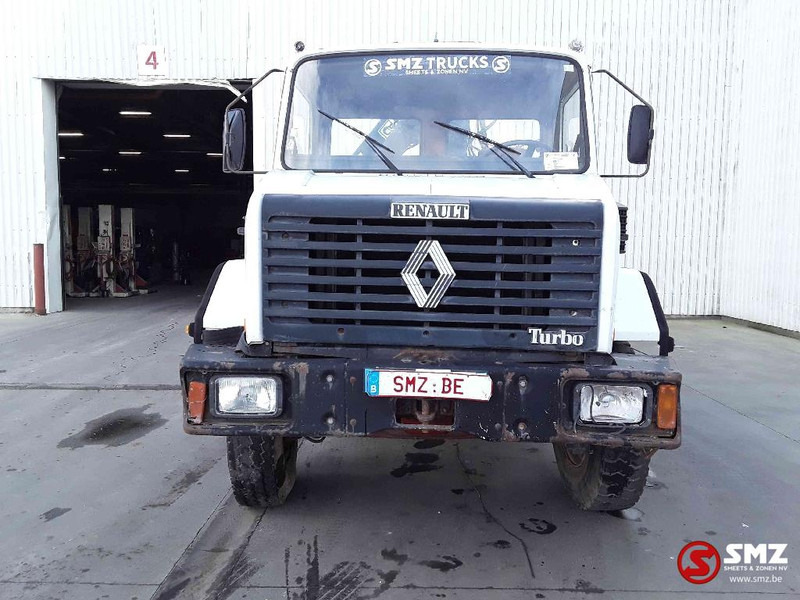 Renault C 210 - Damperli kamyon, Vinçli kamyon: fotoğraf 2 Renault C 210 - Damperli kamyon, Vinçli kamyon: fotoğraf 2