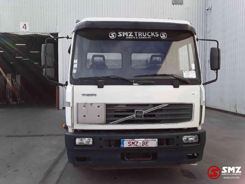 Volvo FL6 220 10000L lames - Tanker kamyon: fotoğraf 2 Volvo FL6 220 10000L lames - Tanker kamyon: fotoğraf 2