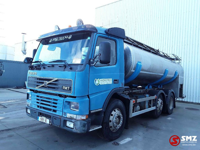 Volvo FM 320 6x2 inox - Tanker kamyon: fotoğraf 3 Volvo FM 320 6x2 inox - Tanker kamyon: fotoğraf 3