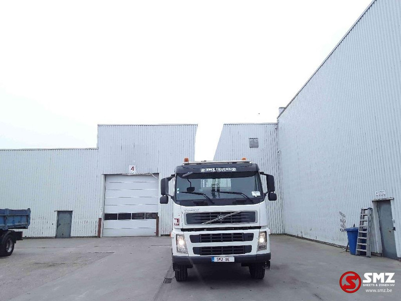 Volvo FM 6x4 - Sal/ Açık kasa kamyon, Vinçli kamyon: fotoğraf 2 Volvo FM 6x4 - Sal/ Açık kasa kamyon, Vinçli kamyon: fotoğraf 2