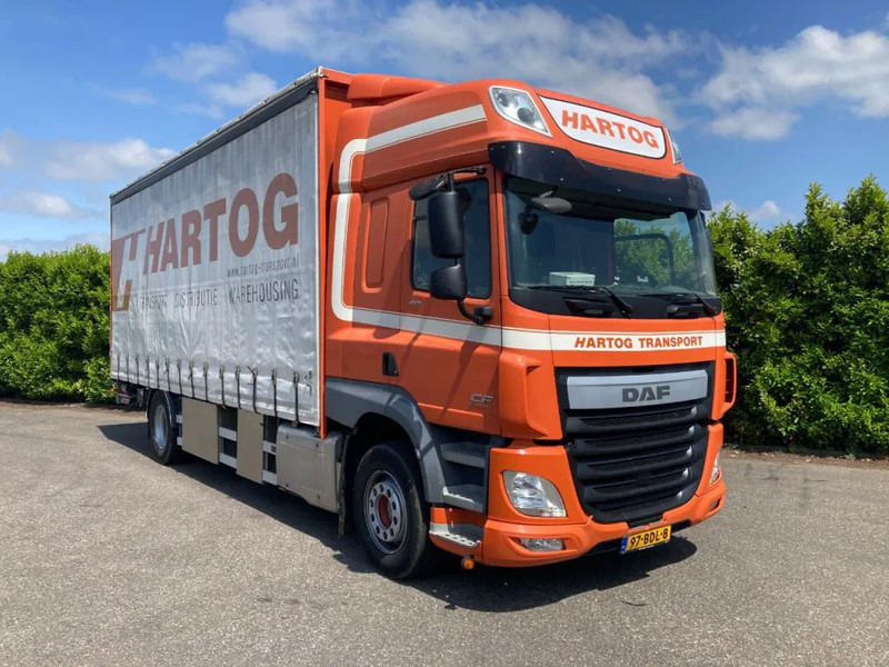 DAF CF 410 FA Euro6 Schuifzeilen vooras 9,0 ton - Kapalı kasa kamyon: fotoğraf 1 DAF CF 410 FA Euro6 Schuifzeilen vooras 9,0 ton - Kapalı kasa kamyon: fotoğraf 1