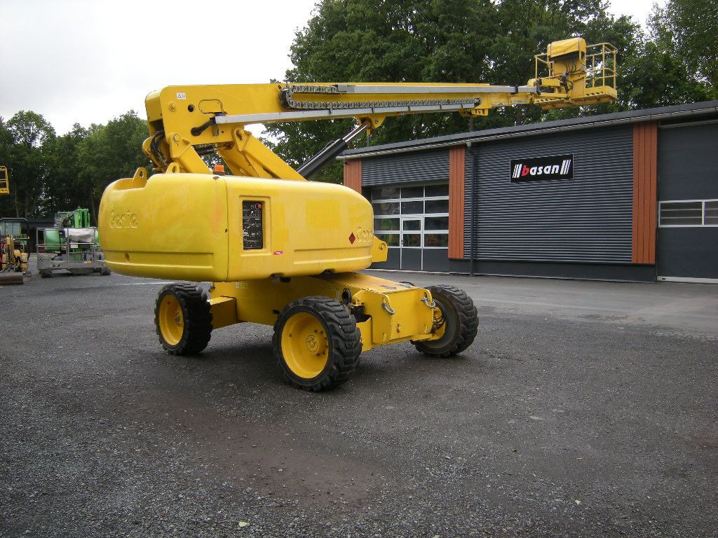 Genie Arbeitsbühne Genie S65, AH 22m - Araç üzerine platform: fotoğraf 2 Genie Arbeitsbühne Genie S65, AH 22m - Araç üzerine platform: fotoğraf 2