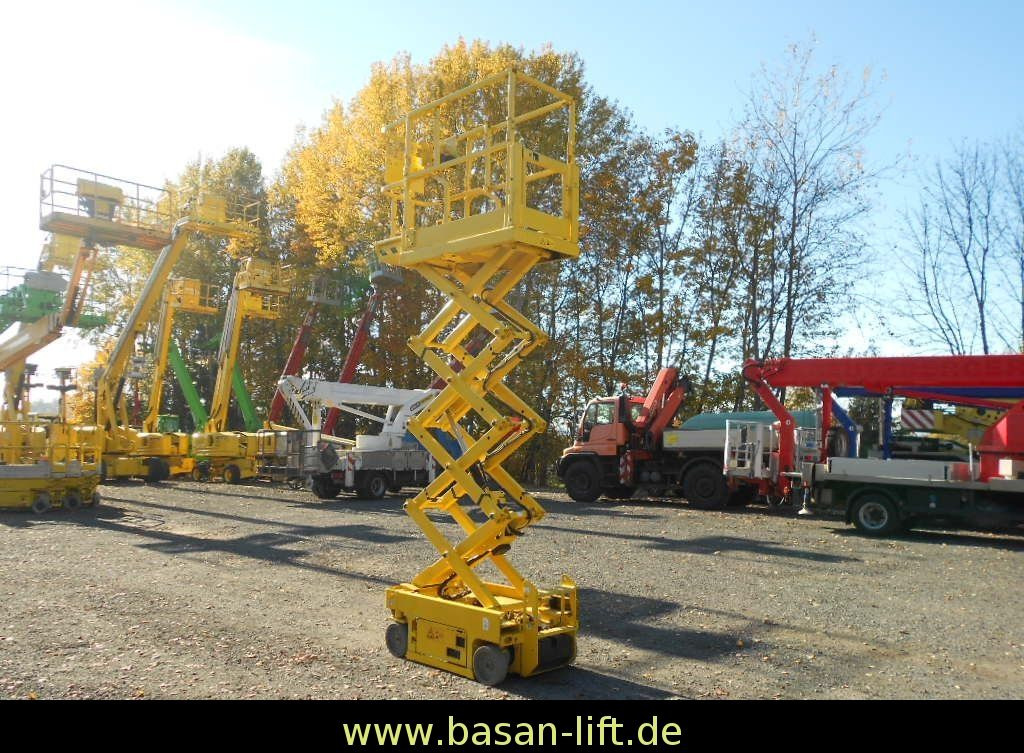 Genie GS 1330, Leichtscherenarbeitsbühne Genie 5,9 m Genie GS 1330, Leichtscherenarbeitsbühne Genie 5,9 m - Makasli platform: fotoğraf 3 Genie GS 1330, Leichtscherenarbeitsbühne Genie 5,9 m Genie GS 1330, Leichtscherenarbeitsbühne Genie 5,9 m - Makasli platform: fotoğraf 3